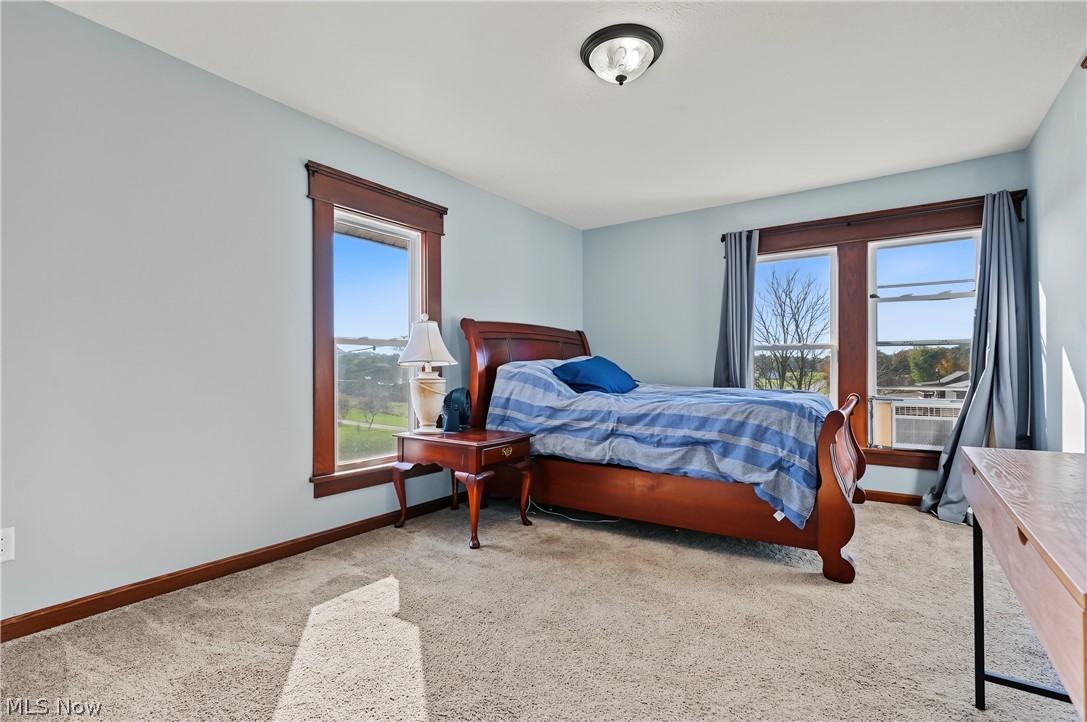 3167 State Route 225 Diamond OH 44412