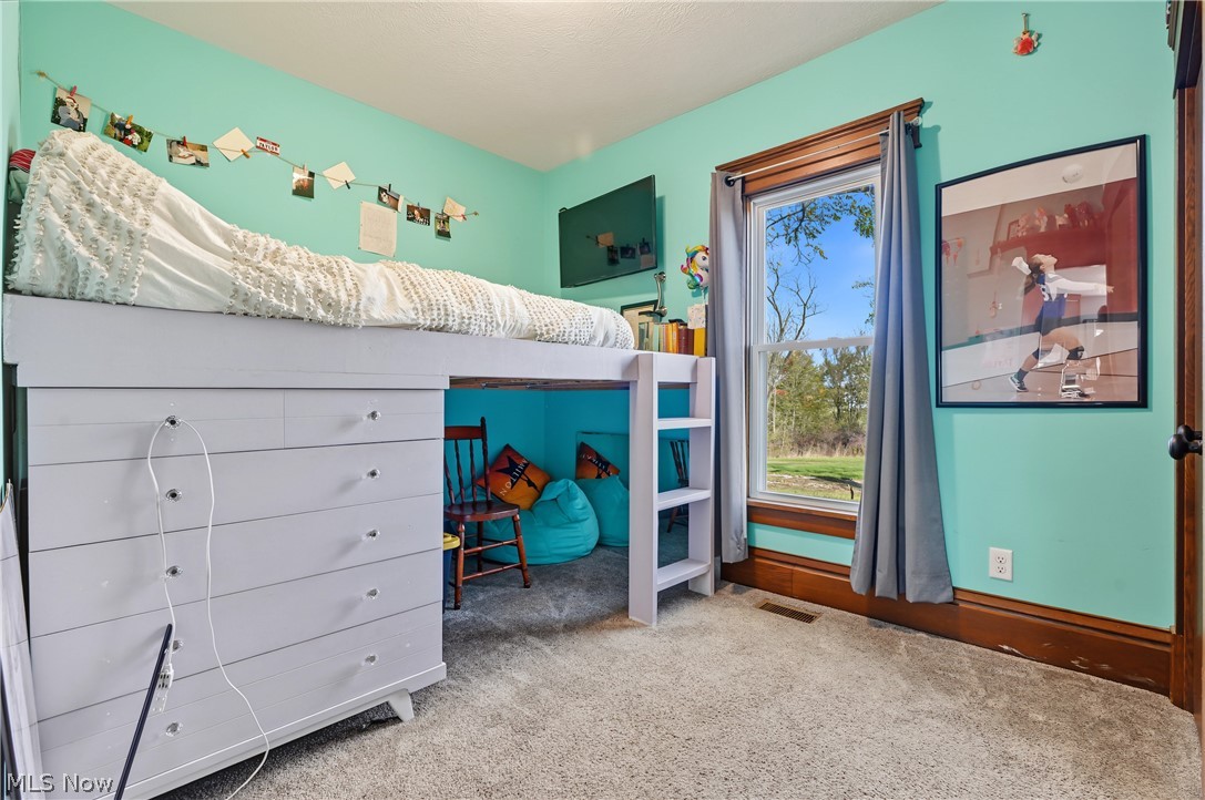 3167 State Route 225 Diamond OH 44412