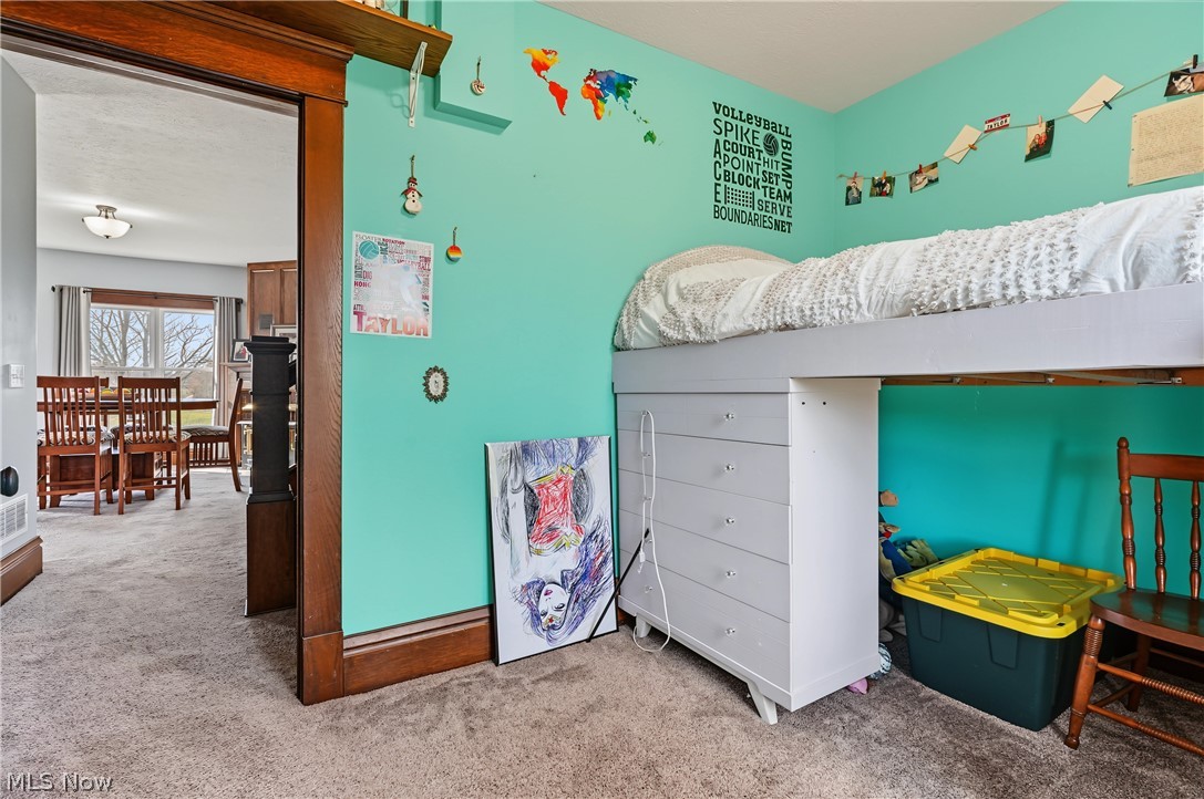 3167 State Route 225 Diamond OH 44412