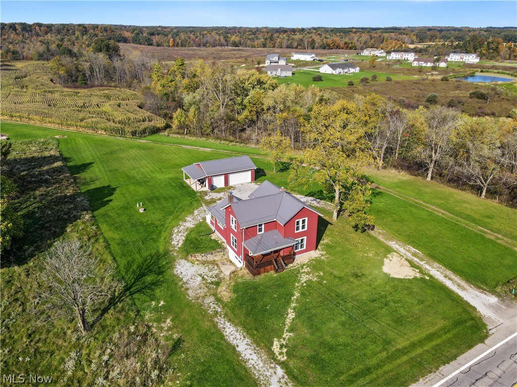 3167 State Route 225 Diamond OH 44412