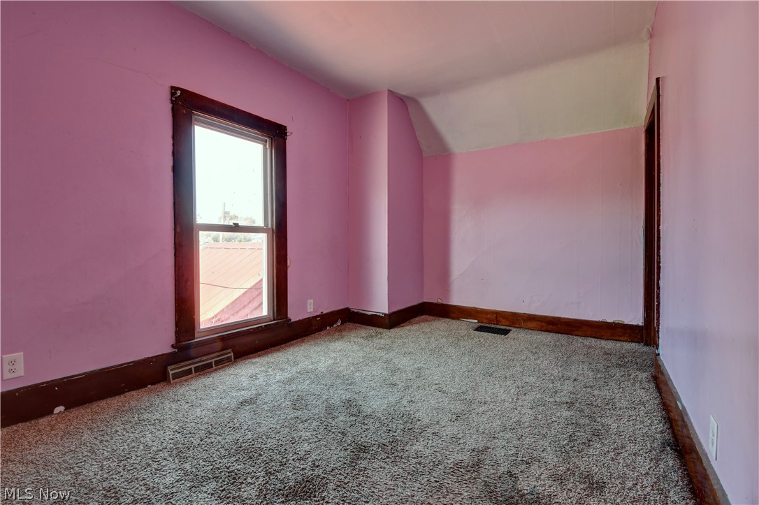 76 Western Avenue Newark OH 43055