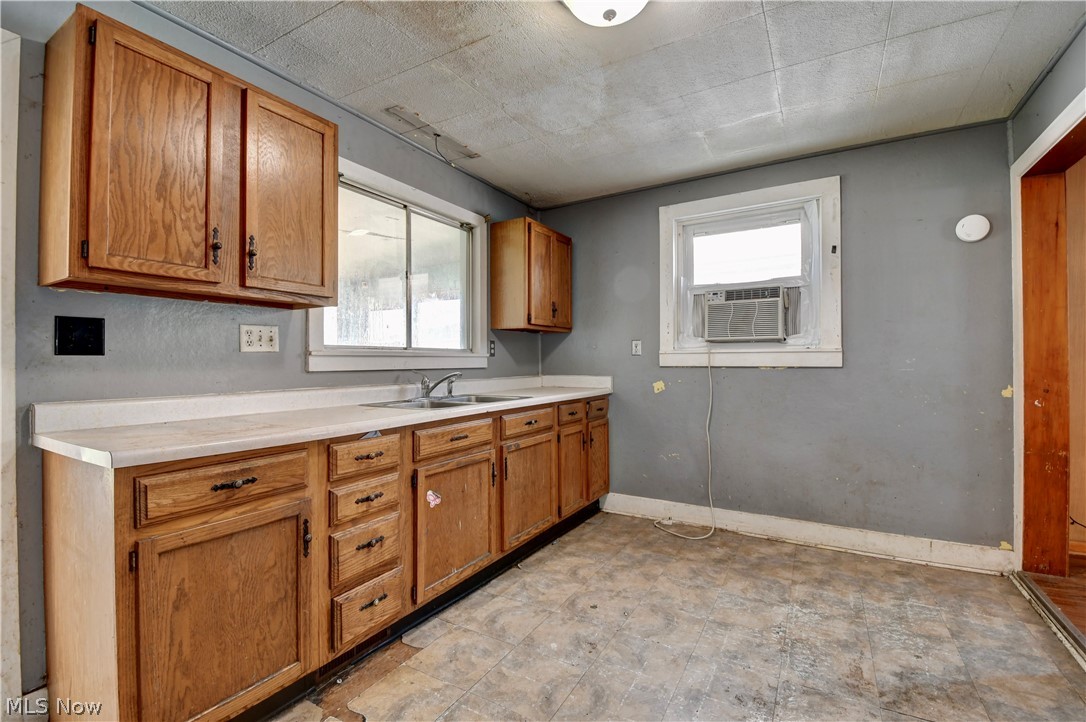 76 Western Avenue Newark OH 43055