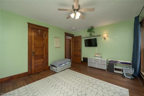 638 S Depeyster Street Kent OH 44240