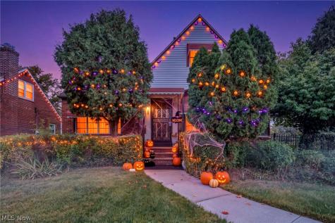 3981 Colony Road South Euclid OH 44118