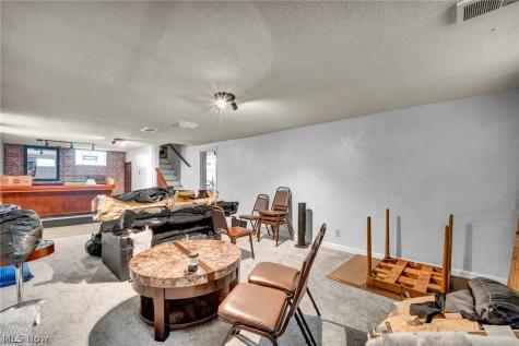 3981 Colony Road South Euclid OH 44118