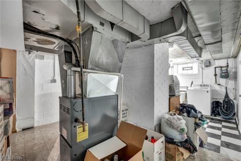 3981 Colony Road South Euclid OH 44118