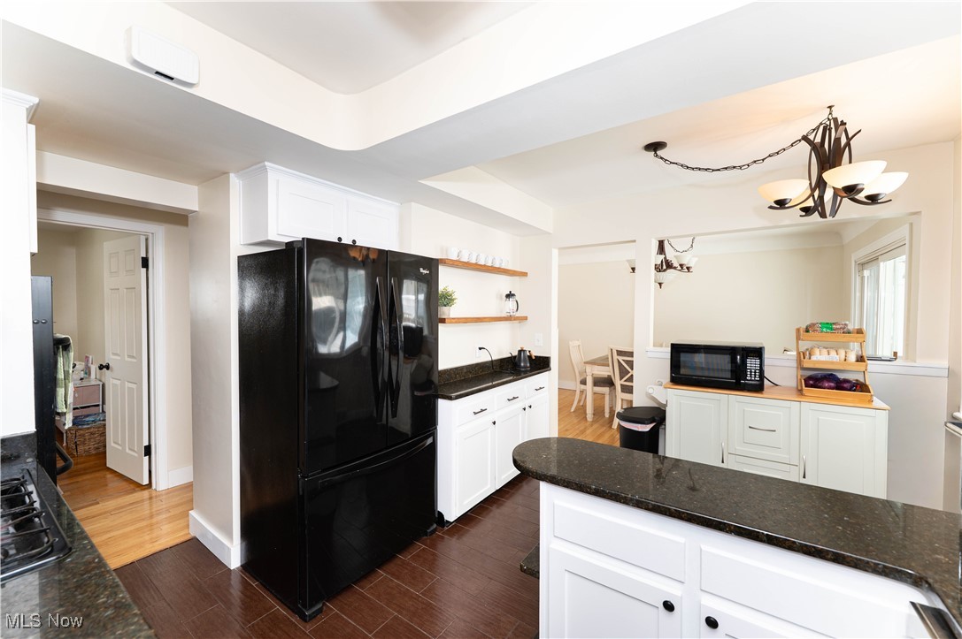 1709 Roselawn Road Mayfield Heights OH 44124