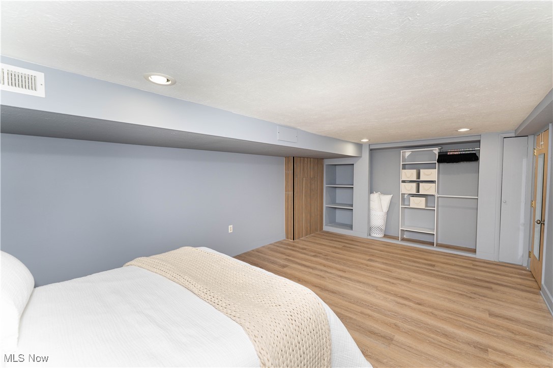 1709 Roselawn Road Mayfield Heights OH 44124