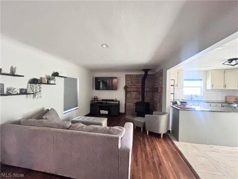 758 E 348th Street Eastlake OH 44095