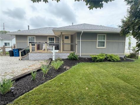 758 E 348th Street Eastlake OH 44095