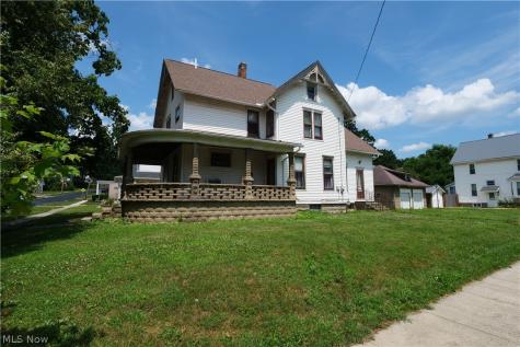 202 Medina Street Lodi OH 44254
