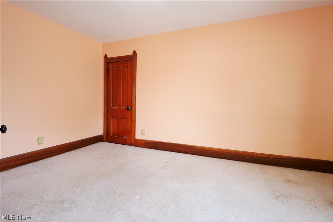 202 Medina Street Lodi OH 44254