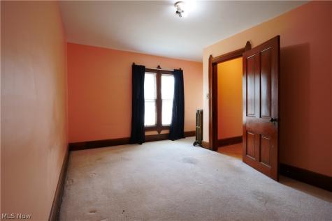 202 Medina Street Lodi OH 44254