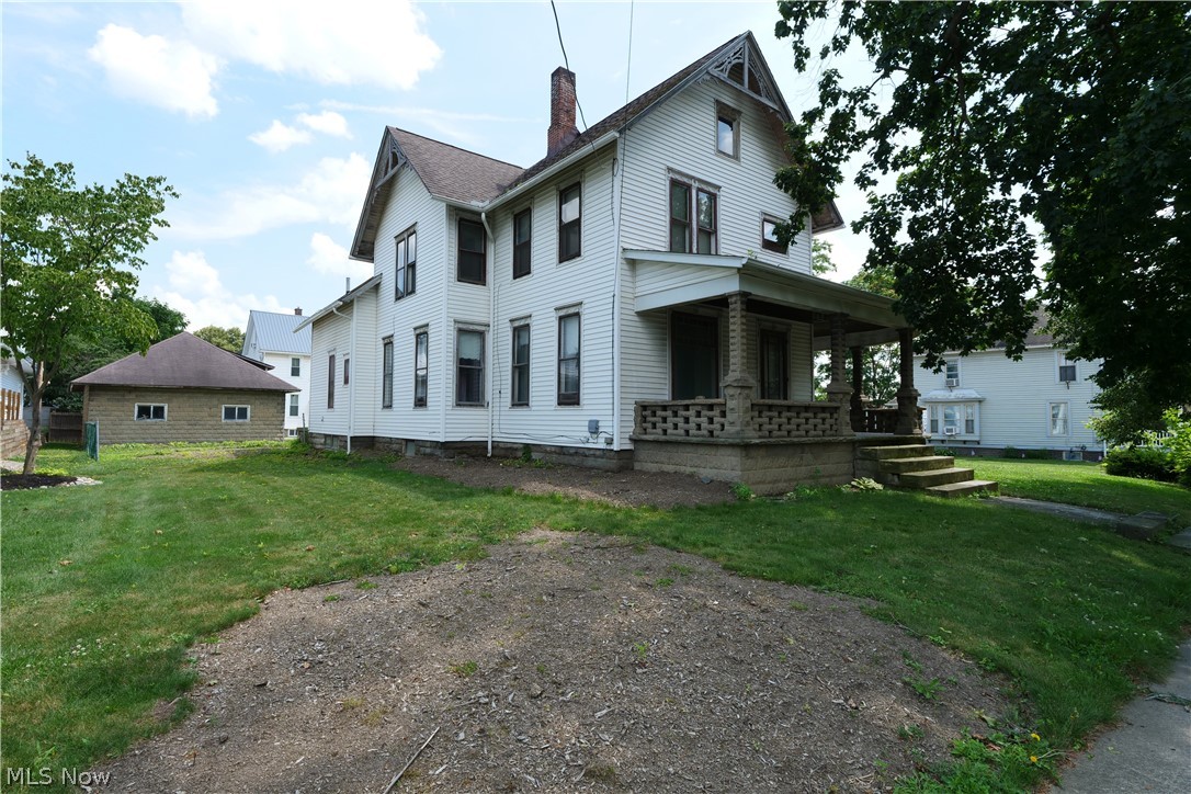 202 Medina Street Lodi OH 44254