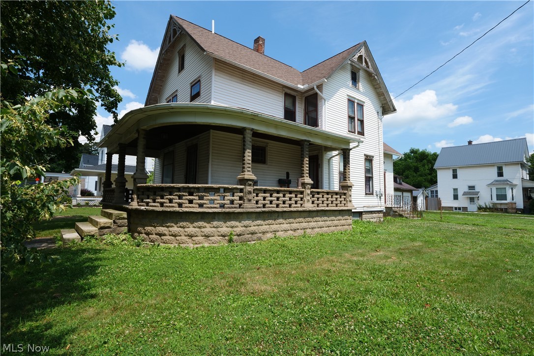 202 Medina Street Lodi OH 44254