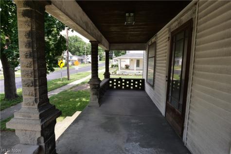 202 Medina Street Lodi OH 44254