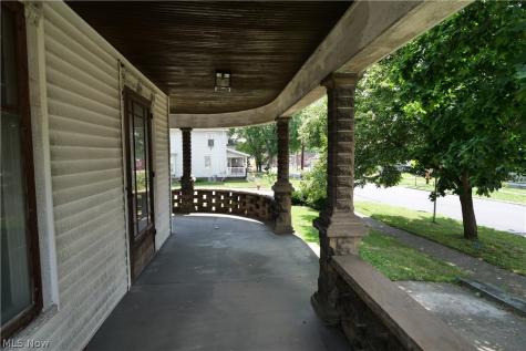 202 Medina Street Lodi OH 44254