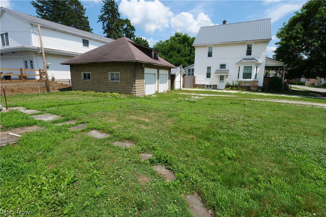 202 Medina Street Lodi OH 44254