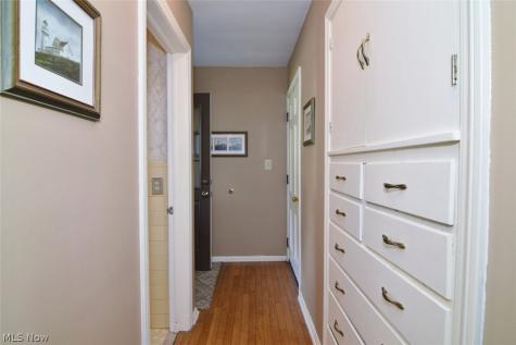 2965 Macbeth Drive Rocky River OH 44116