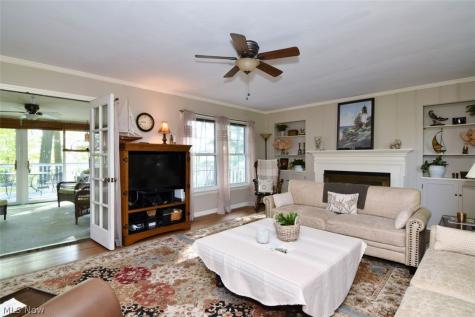 2965 Macbeth Drive Rocky River OH 44116