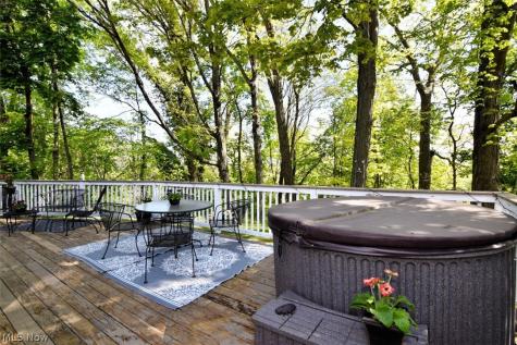 2965 Macbeth Drive Rocky River OH 44116