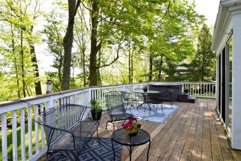 2965 Macbeth Drive Rocky River OH 44116
