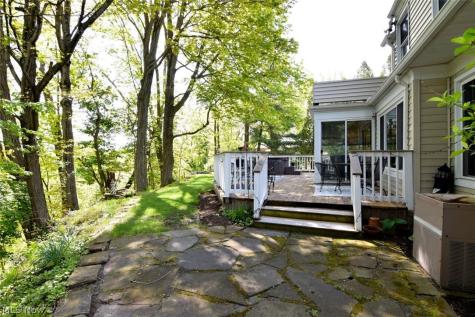2965 Macbeth Drive Rocky River OH 44116