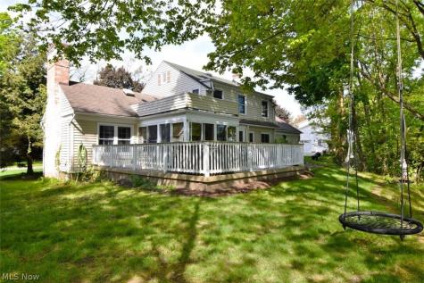 2965 Macbeth Drive Rocky River OH 44116