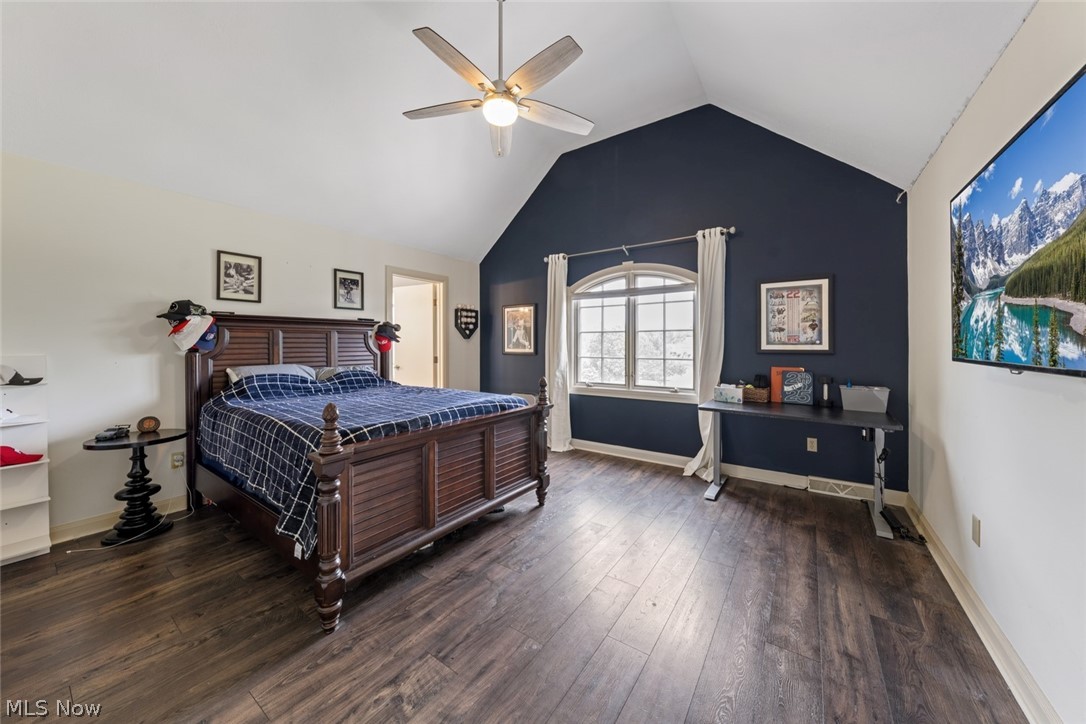 4725 Maidstone Drive Brecksville OH 44141