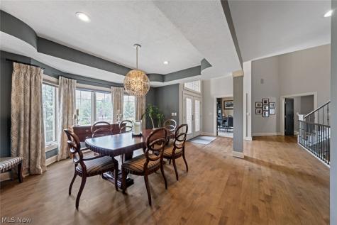 4725 Maidstone Drive Brecksville OH 44141