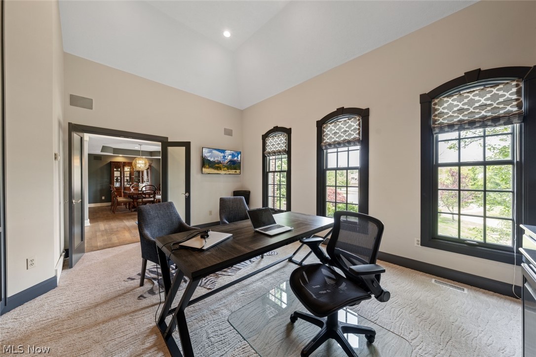 4725 Maidstone Drive Brecksville OH 44141