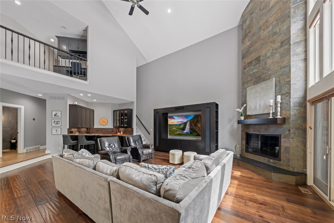 4725 Maidstone Drive Brecksville OH 44141