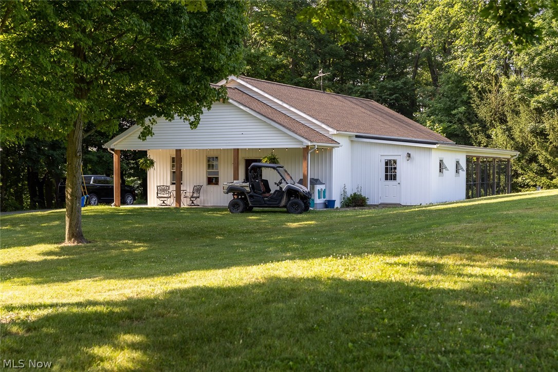 44759 Crestview Road Columbiana OH 44408