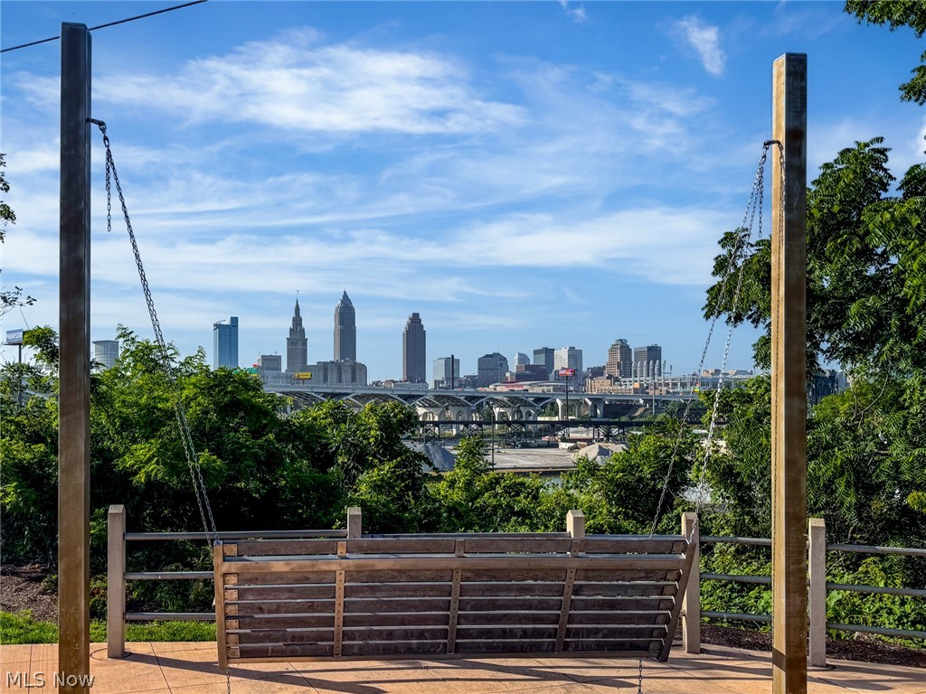 2144 W 6th Street Cleveland OH 44113