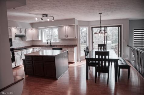 10621 Sherwood Trail North Royalton OH 44133