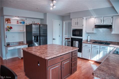 10621 Sherwood Trail North Royalton OH 44133