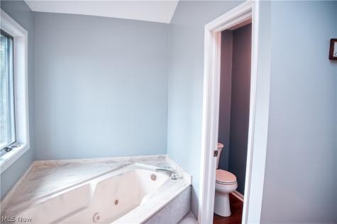 10621 Sherwood Trail North Royalton OH 44133