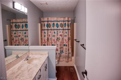 10621 Sherwood Trail North Royalton OH 44133