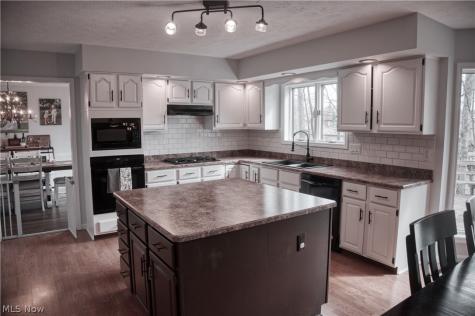 10621 Sherwood Trail North Royalton OH 44133