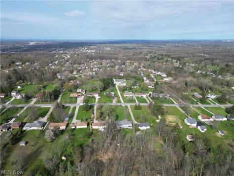 10621 Sherwood Trail North Royalton OH 44133