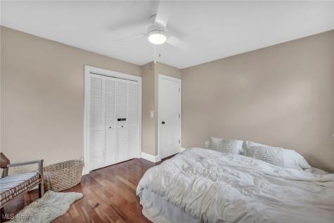 24401 Bruce Road Bay Village OH 44140