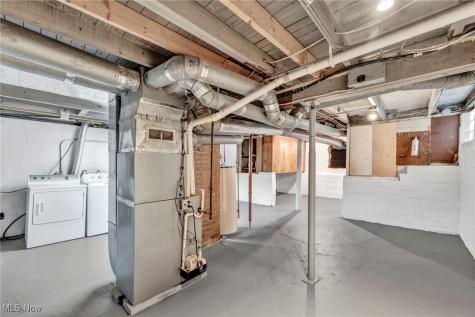 24401 Bruce Road Bay Village OH 44140