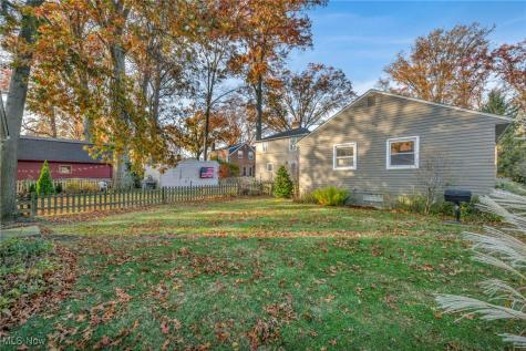 24401 Bruce Road Bay Village OH 44140