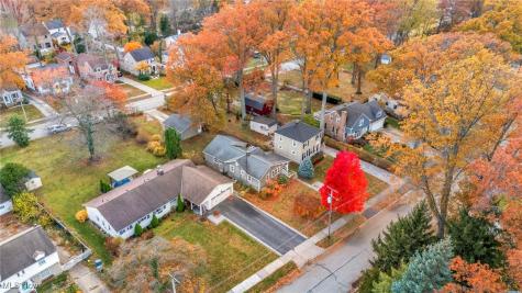 24401 Bruce Road Bay Village OH 44140