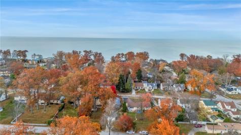 24401 Bruce Road Bay Village OH 44140