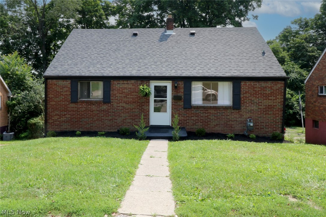 414 Dresden Avenue Steubenville OH 43952