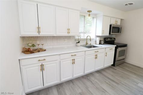 414 Dresden Avenue Steubenville OH 43952