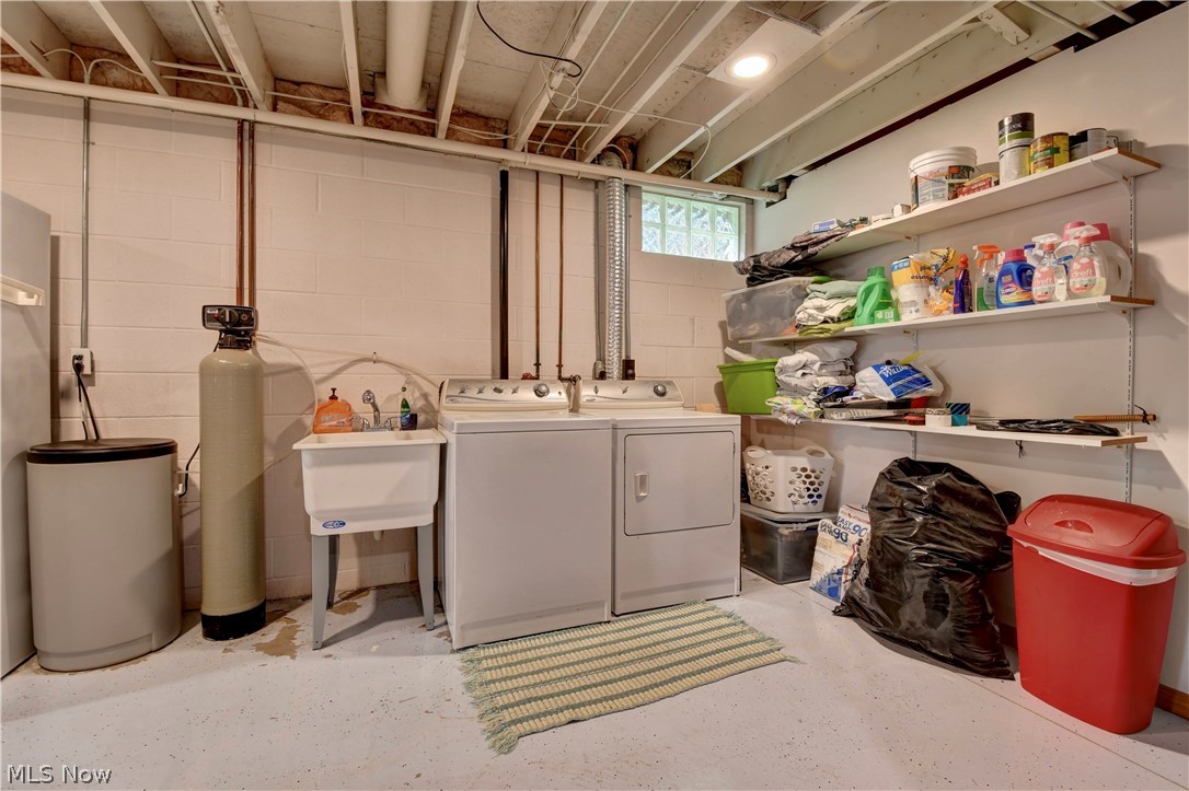 203 Prospect Street Baltic OH 43804