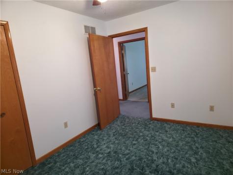 1478 Lockwood Road Barberton OH 44203