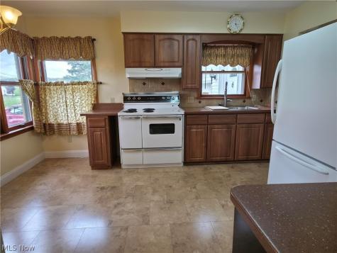 1478 Lockwood Road Barberton OH 44203